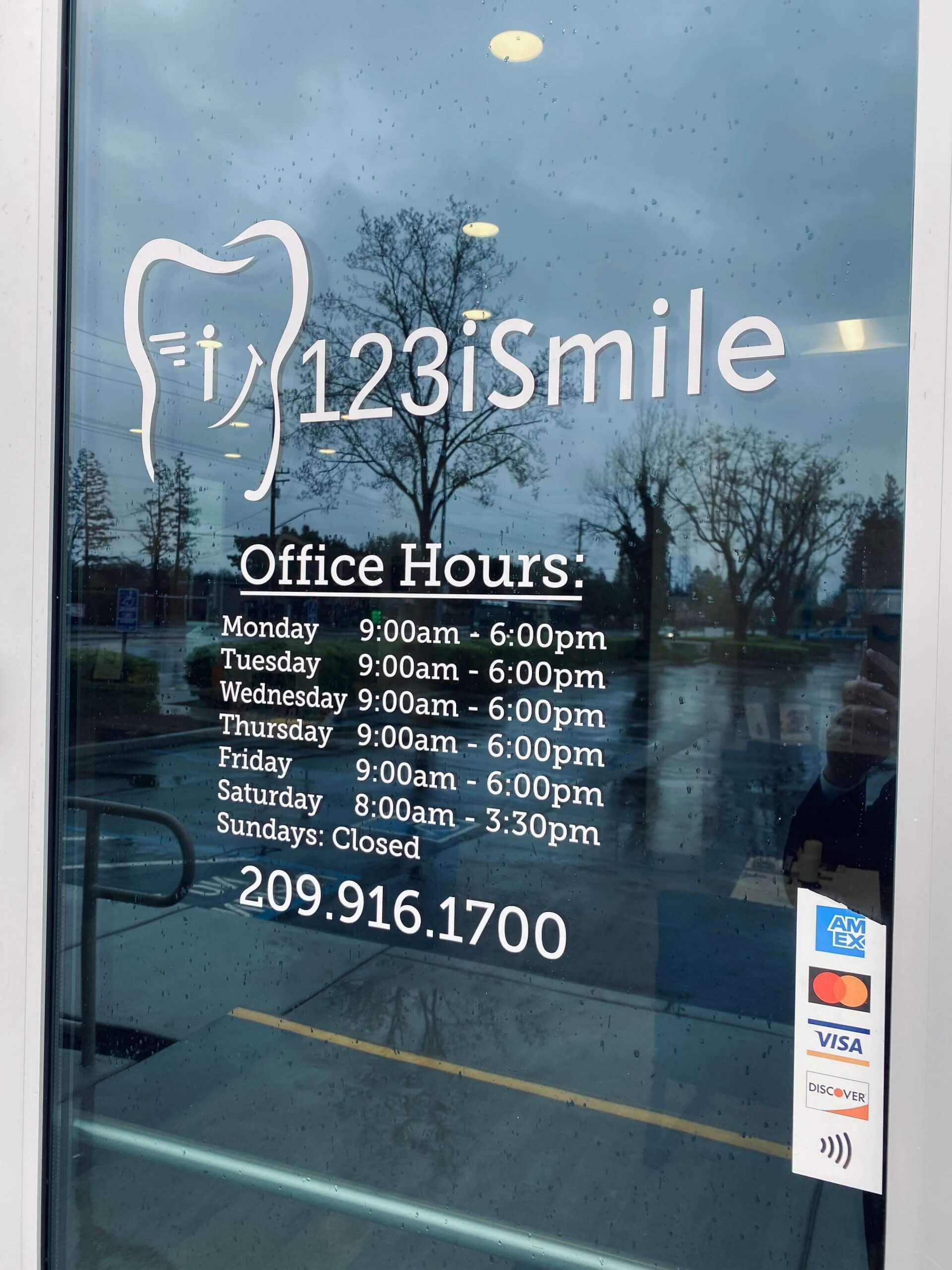 123 iSmile dental office exterior Modesto CA