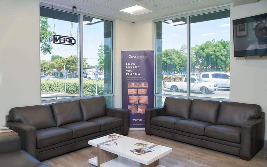 123 iSmile dental team and facility